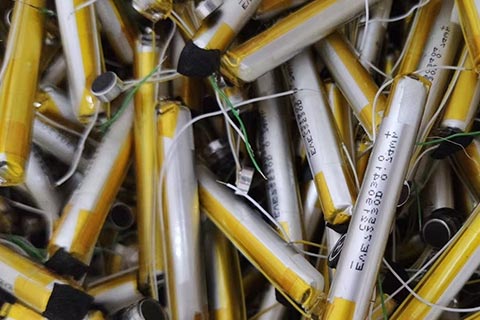 巴东溪丘湾乡高价废铅酸电池回收_电瓶回收厂家价格